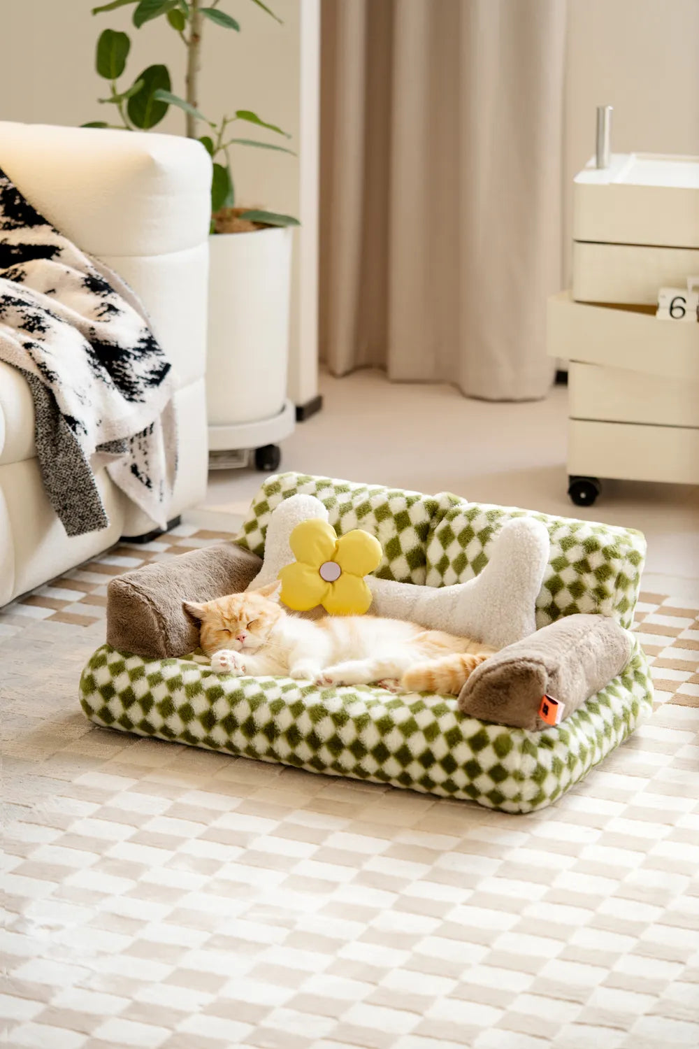 Mewoofun Versatile All-Season Pet Haven: Cozy Cat Sofa and House for Cats and Dogs – Your Pet's Perfect Retreat